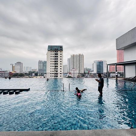 Chambers Suites Kl Kuala Lumpur Exterior photo
